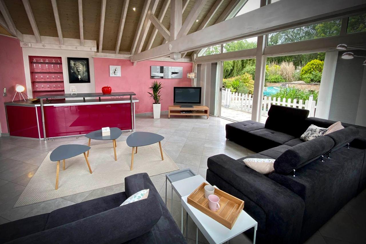 Laval-sur-Vologne Villa 200M2 Avec Piscine Chauffee & Spa & Sauna & Kota-Grill מראה חיצוני תמונה