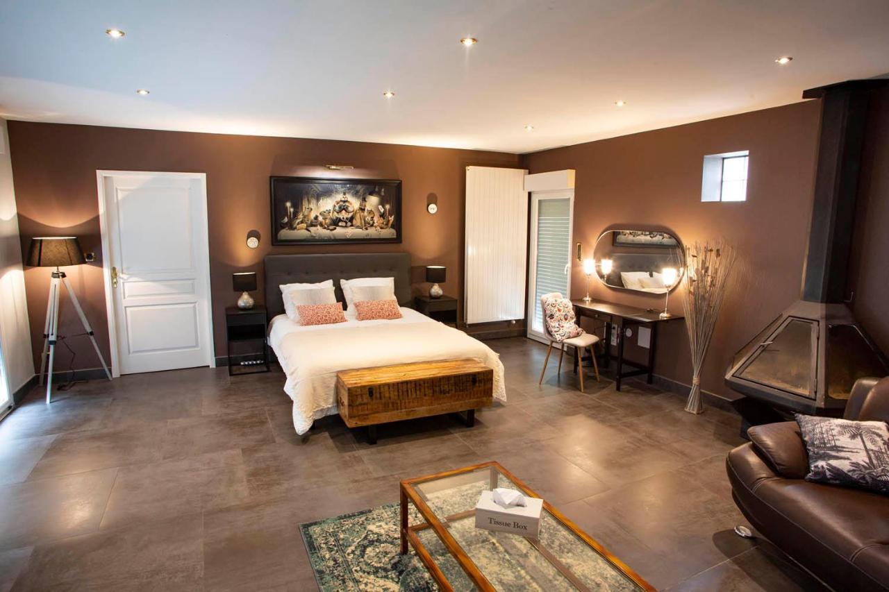 Laval-sur-Vologne Villa 200M2 Avec Piscine Chauffee & Spa & Sauna & Kota-Grill מראה חיצוני תמונה